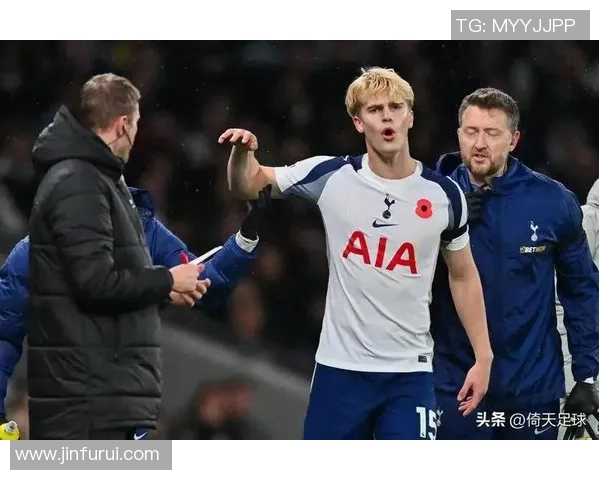 足总杯激战切尔西小胜波尔图帽子戏法引发争议判罚热议