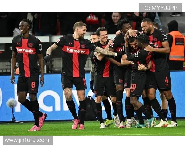 中超赛场惊现冷门那不勒斯狂胜本菲卡四球引发全场沸腾