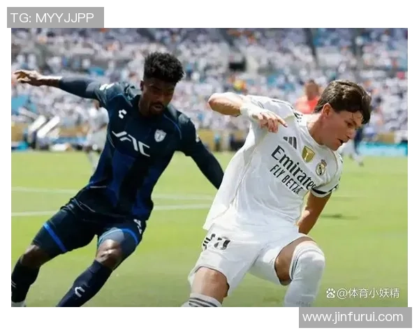 德甲焦点战皇马小胜巴萨红牌事件引发全场热议与转会传闻