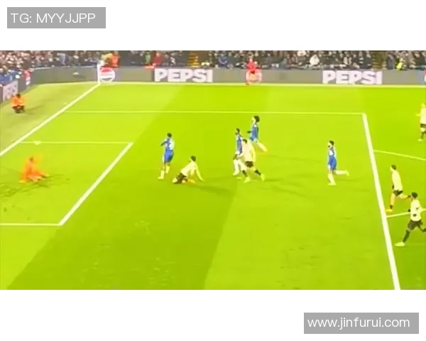 西甲精彩对决巴萨凭乌龙球险胜那不勒斯全场沸腾