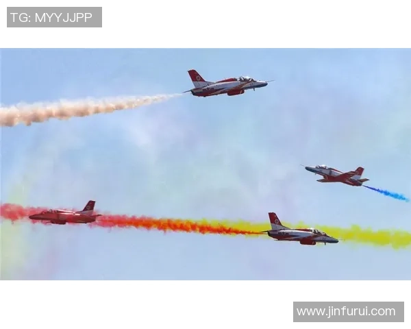 姚明驾驶私人飞机翱翔蓝天展现运动员风采与飞行梦想的完美结合