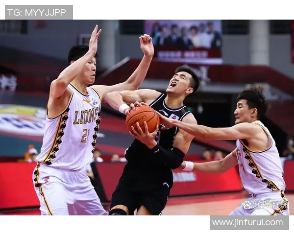 海耶斯姚明杯篮球盛宴点燃激情展现青春风采与竞技魅力