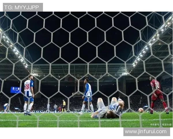 欧联杯激战回顾：多特蒙德险胜波尔图神扑瞬间成比赛转折点