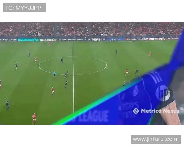 西甲精彩对决本菲卡逆转皇马引发转会风波与全场热议