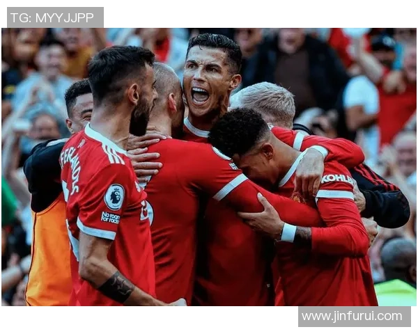 欧联杯精彩对决巴黎圣日耳曼大胜曼联引发全场狂欢解析 欧联杯精彩对决巴黎圣日耳曼大胜曼联引发全场狂欢解析