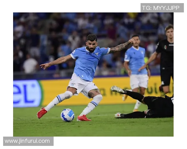 欧联杯精彩对决尤文图斯逆转热刺全场沸腾瞬间回顾