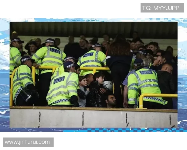 世界杯激战阿森纳与热刺平局红牌争议引发全场热议战术分析揭秘