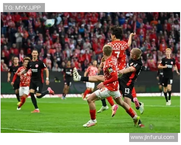 国王杯精彩对决AC米兰强势击败多特蒙德引发全场狂欢